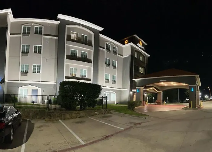La Quinta By Wyndham Worth - Worth Hotel