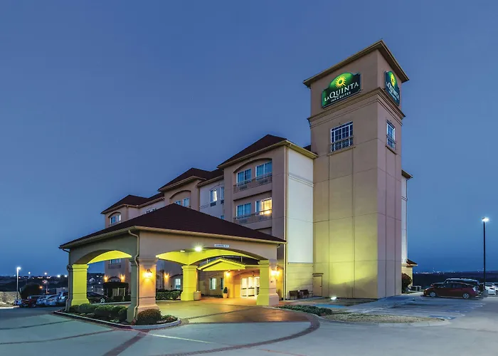 La Quinta By Wyndham Worth - Worth Hotel Fort Worth
